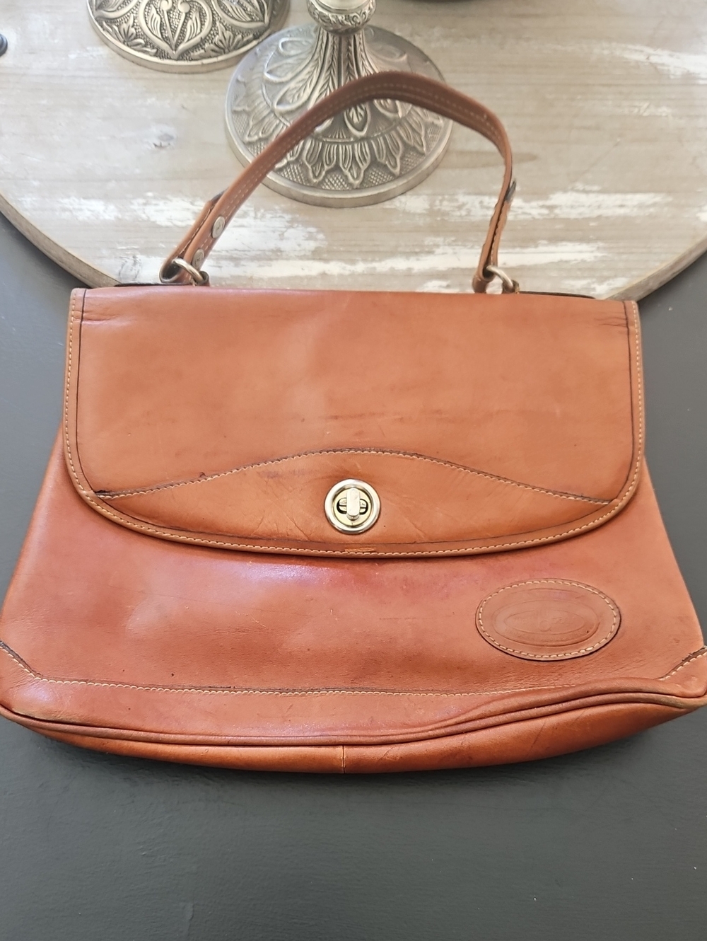 MATT & NAT Women's Bag.Patina,Few Makeup Marks Inside. Leather